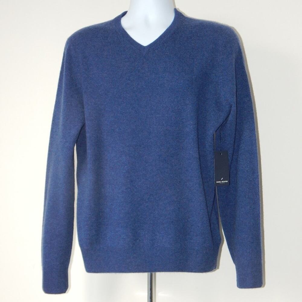 NWT DANIEL HECHTER Paris CASHMERE V- Neck Pullover Sweater Dark Blue Men’s LARGE